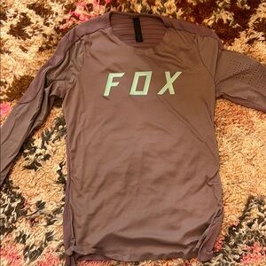 Fox Gray and Green Fitted Jersey Top